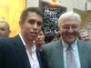 Da strahlt Frank-Walter Steinmeier zusammen mit Julian Backes